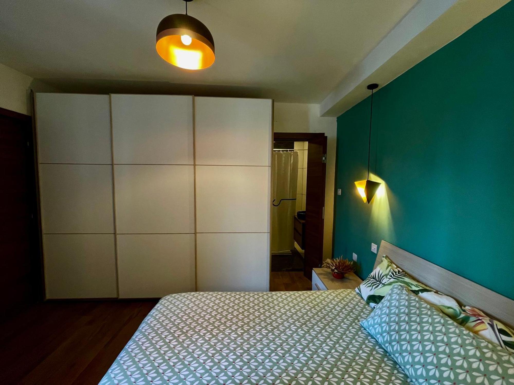 Airport Accommodation Bedroom With Your Own Private Bathroom Self Check In And Self Check Out Air-Condition Included Mqabba Εξωτερικό φωτογραφία